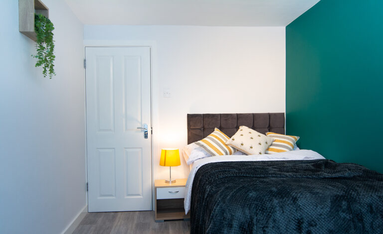 Cozy room for rent on Croxteth